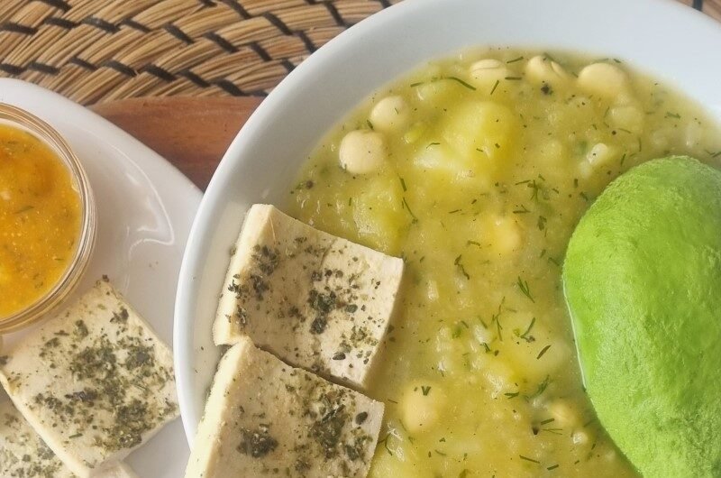 LOCRO DE PAPAS VEGANO CON CHOCHOS
