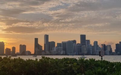 5 TIPS VIAJANDO VEGANO POR LA FLORIDA: 1 VEGANA + 1 NO VEGANO