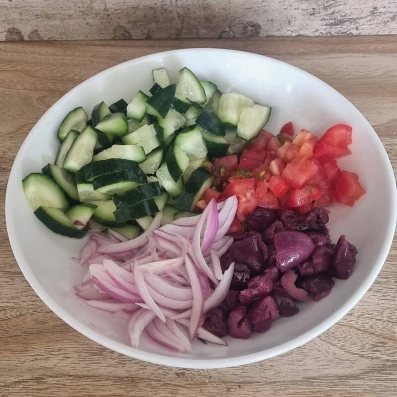 Ensalada Griega Vegana: