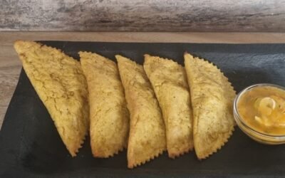 EMPANADAS VEGANAS DE PLATANO VERDE