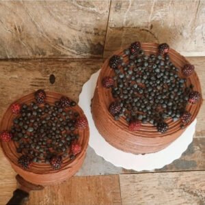 Torta vegana De Chocolate Y Frutos Rojos